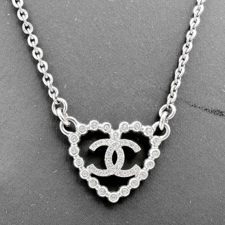 샤넬 하트 초커 체인 목걸이