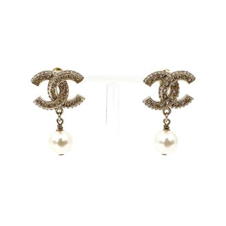 샤넬 진주 귀걸이