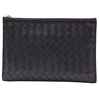보테가 베네타 인트레치아토 클러치