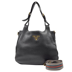 프라다 비텔로 다이노 호보백