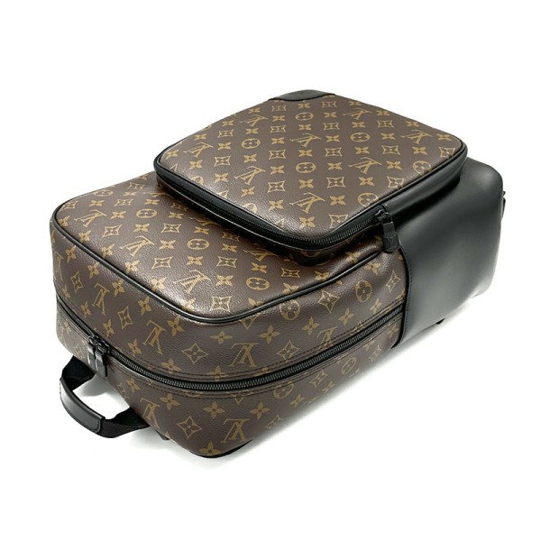 Identificador Do Caso De Viagem Vintage Louis Vuitton Fotografia Editorial  - Imagem de feito, couro: 182739442